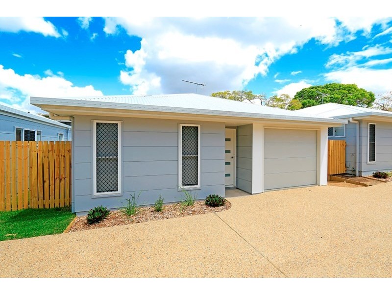 15 Card Street, Berserker QLD 4701