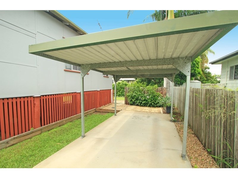 94 Stamford Street, Berserker QLD 4701