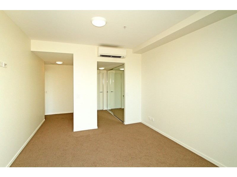 1103/5 The Empire, Rockhampton City QLD 4700