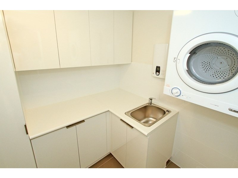 1103/5 The Empire, Rockhampton City QLD 4700