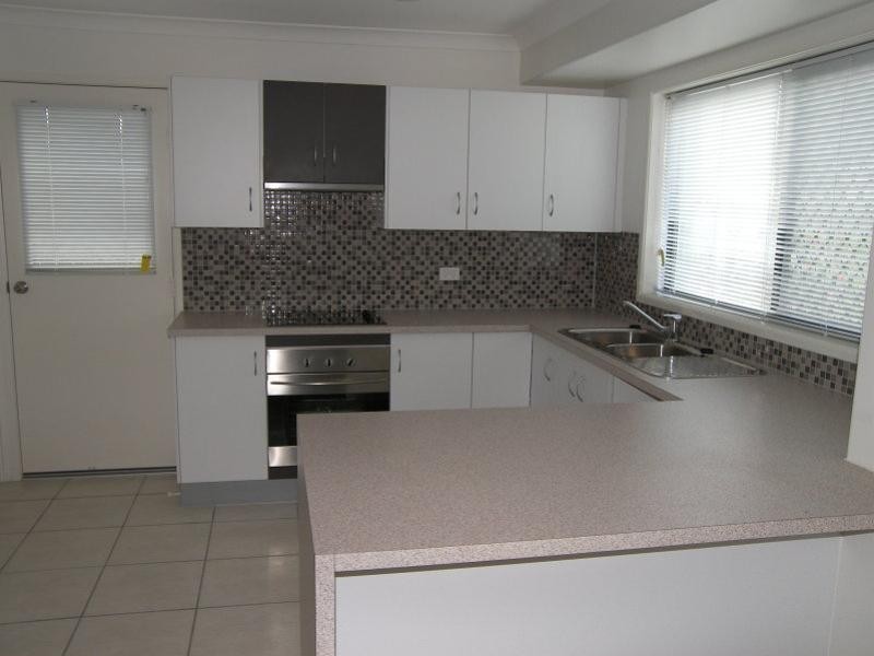 269 Richardson Road, Kawana QLD 4701