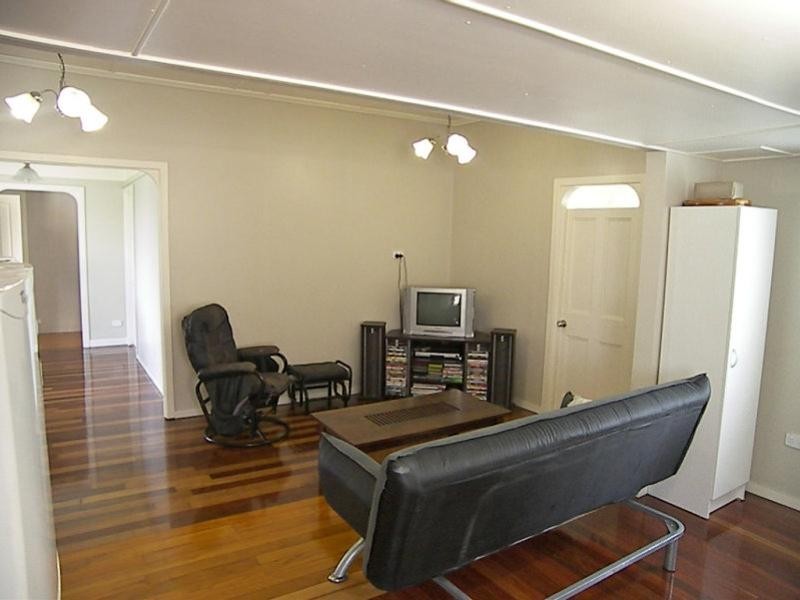 11 Pennycuick Street, The Range QLD 4700