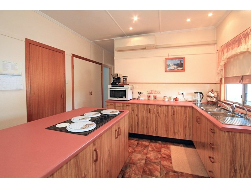 95 Curran Street, Koongal QLD 4701