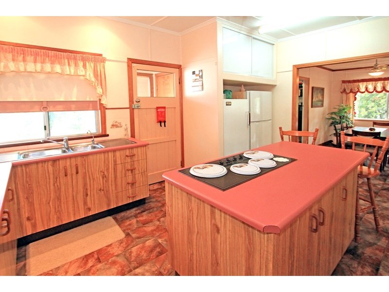 95 Curran Street, Koongal QLD 4701