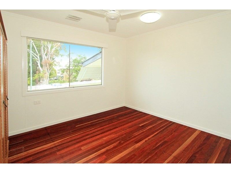 206 Upper Dawson Road, The Range QLD 4700