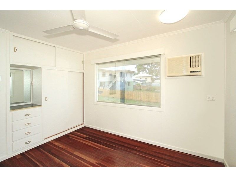 206 Upper Dawson Road, The Range QLD 4700