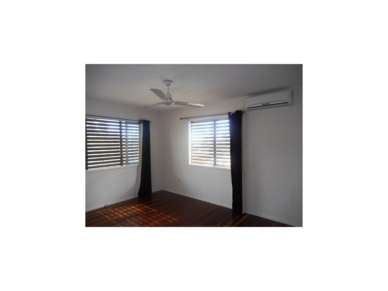 311 Saunders Street, Koongal QLD 4701