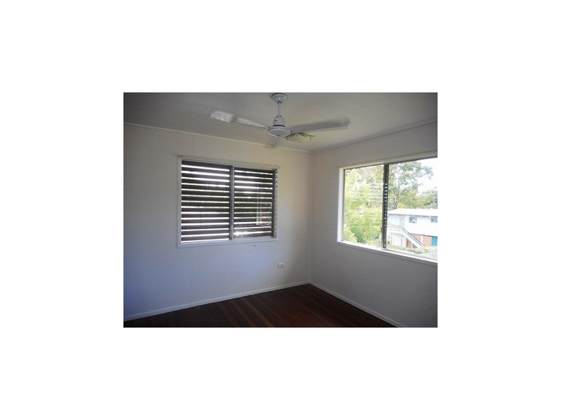 311 Saunders Street, Koongal QLD 4701