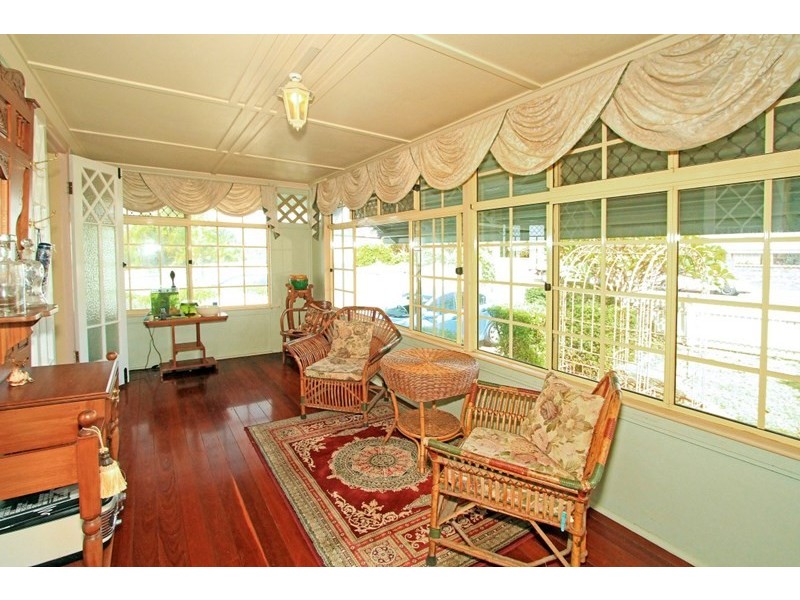 27 Agnes Street, The Range QLD 4700