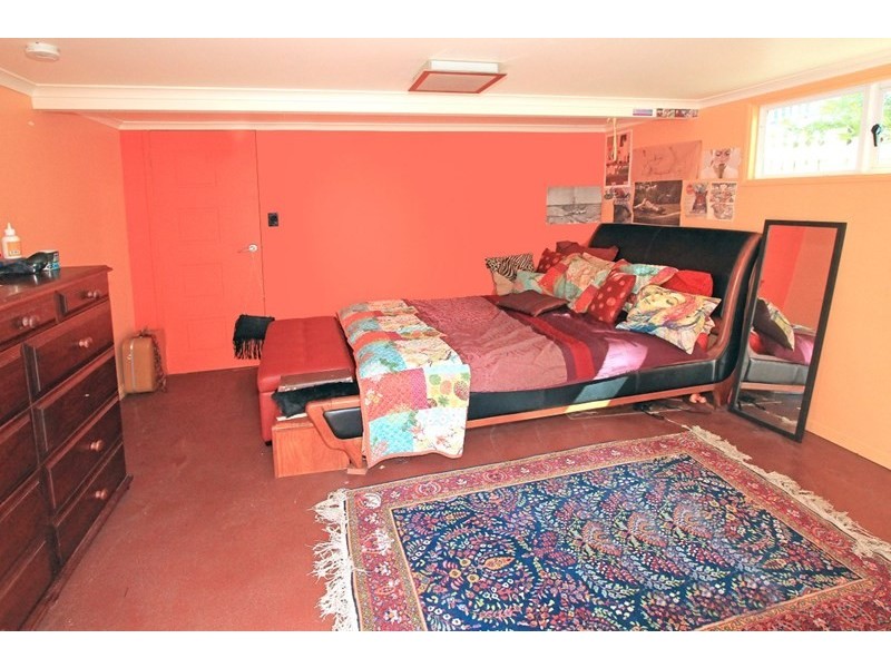 27 Agnes Street, The Range QLD 4700