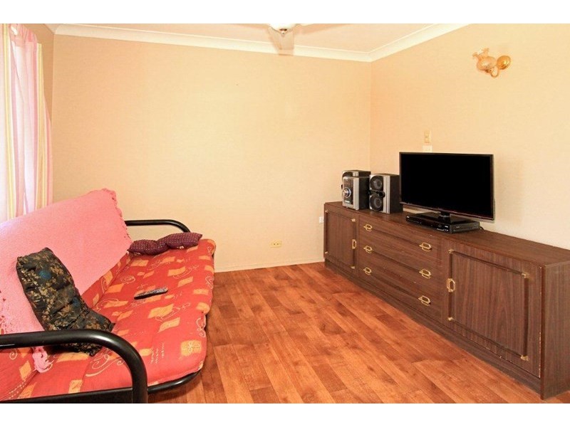 11 Albert Street, Stanwell QLD 4702