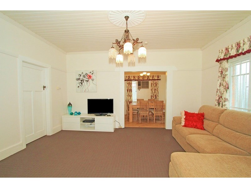 124 Rodboro Street, Berserker QLD 4701