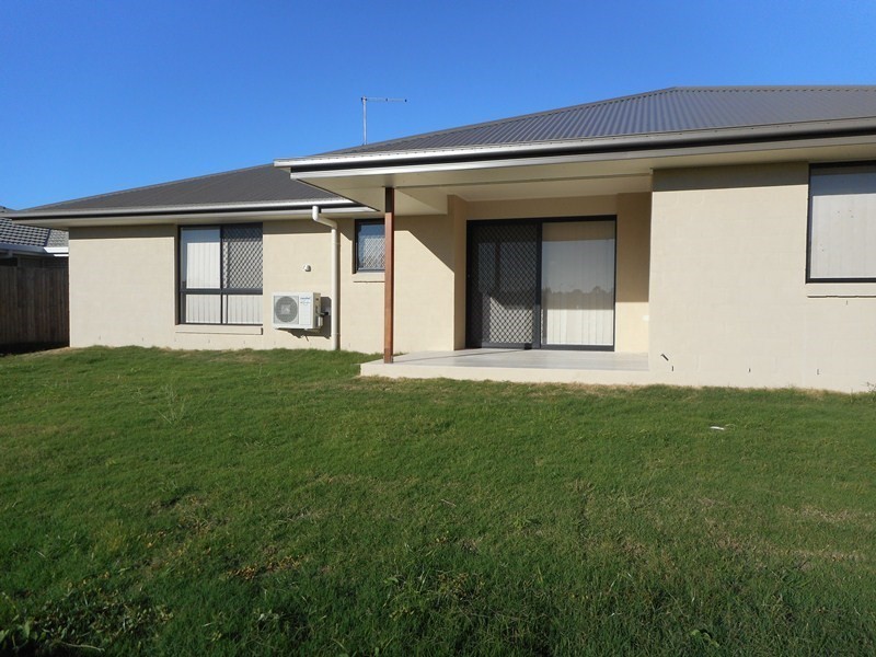 62 Bronco Crescent, Gracemere QLD 4702