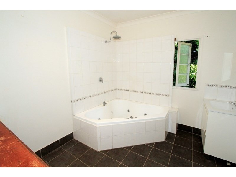 5 Duncan Street, Wandal QLD 4700