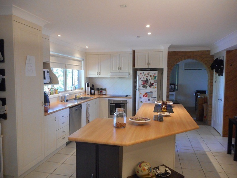 30 Forbes Avenue, Frenchville QLD 4701