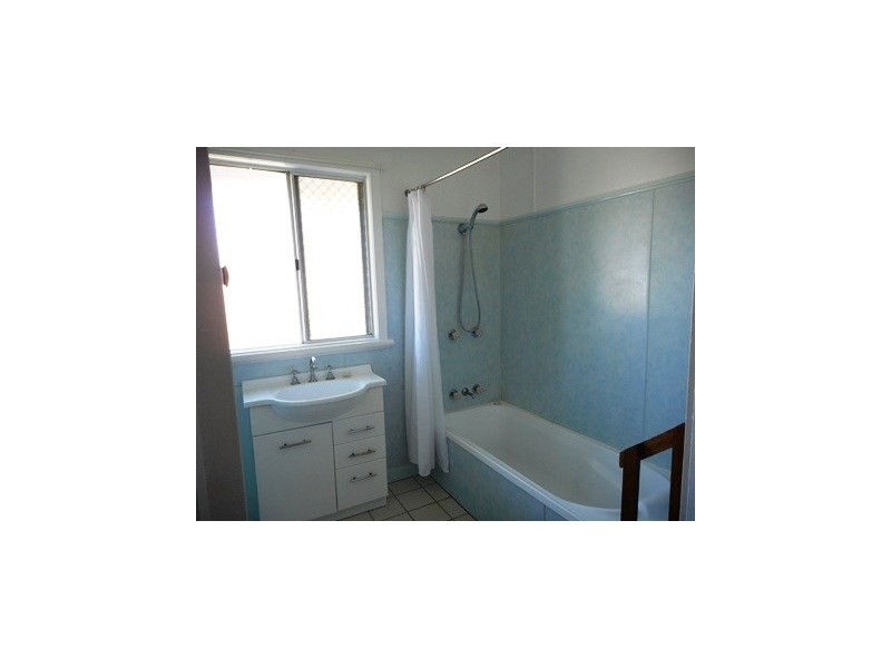 94 Clifton Street, Berserker QLD 4701