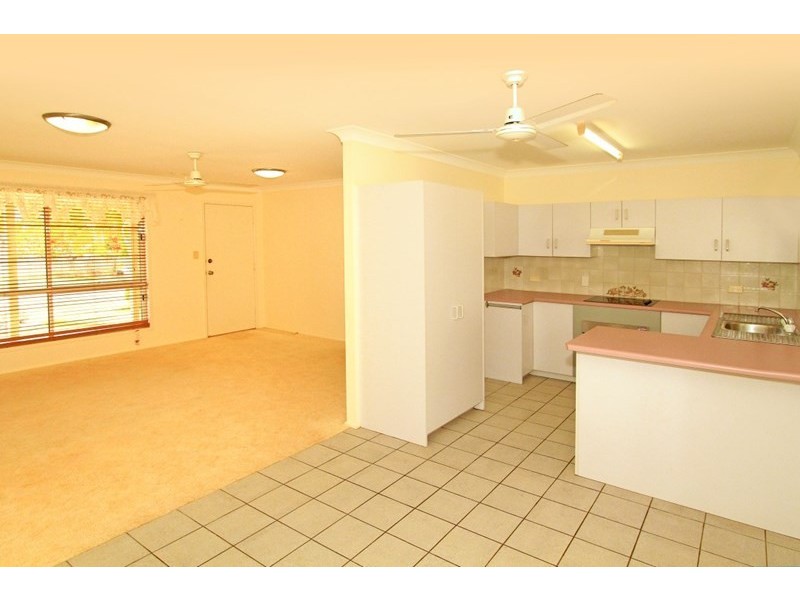 4 Hicks Close, Gracemere QLD 4702