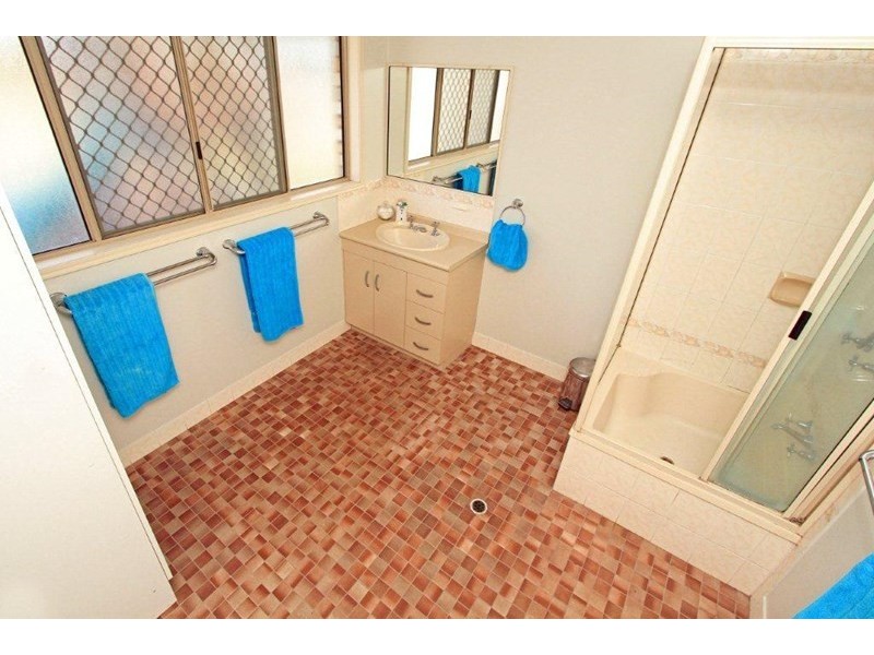 27 Murphy Drive, Glenlee QLD 4711