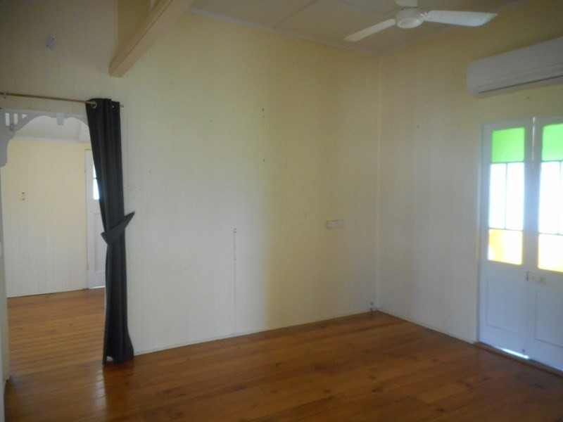 35 Randwick Street, Berserker QLD 4701