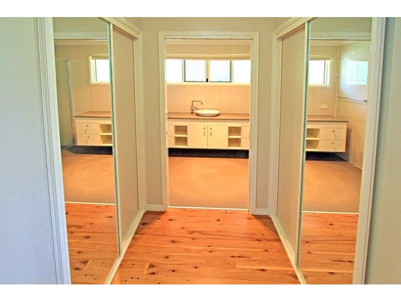 23 Lamington Street, The Range QLD 4700