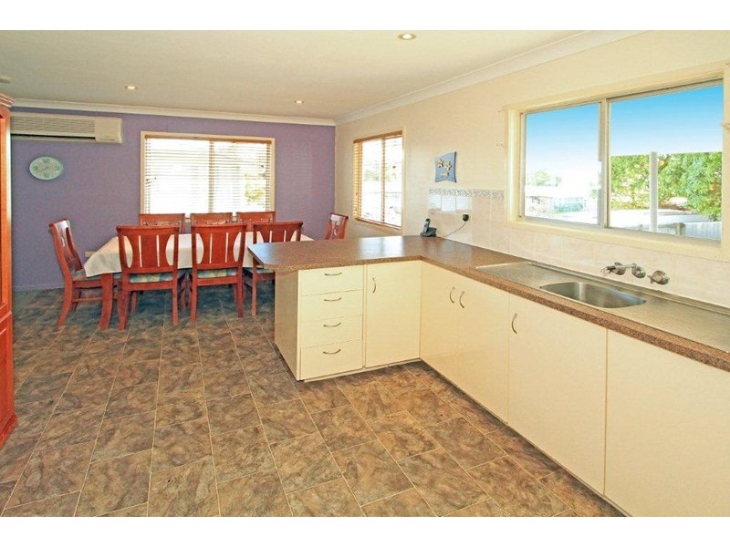 172 Main Street, Park Avenue QLD 4701