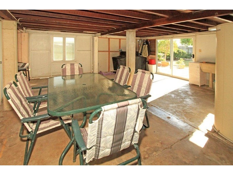 172 Main Street, Park Avenue QLD 4701