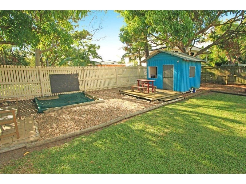 172 Main Street, Park Avenue QLD 4701