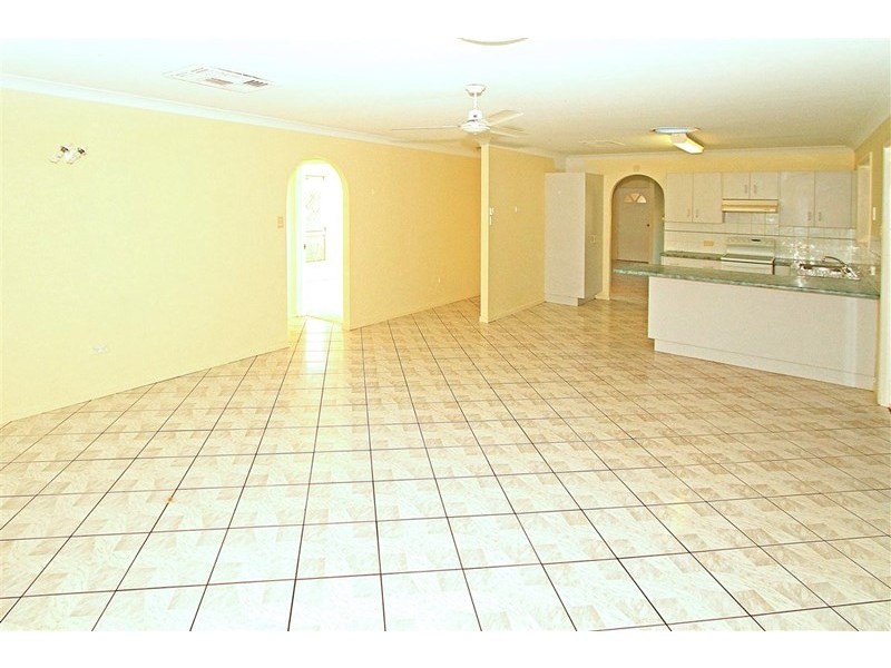 36 Dunnett Street, Gracemere QLD 4702