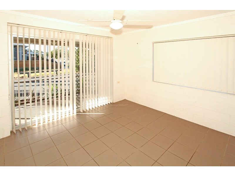 1/73 Livingstone Street, Berserker QLD 4701