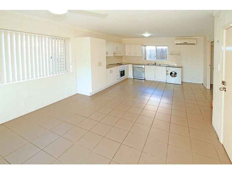 1/73 Livingstone Street, Berserker QLD 4701