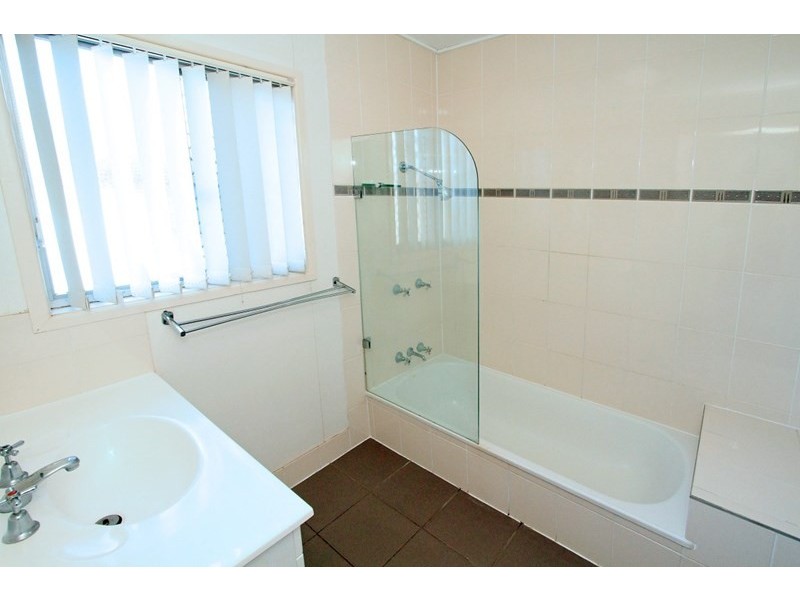 1/73 Livingstone Street, Berserker QLD 4701