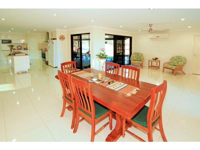 52 McQuire Road, Alton Downs QLD 4702