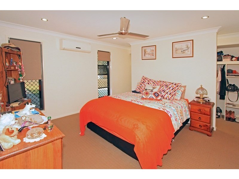 52 McQuire Road, Alton Downs QLD 4702