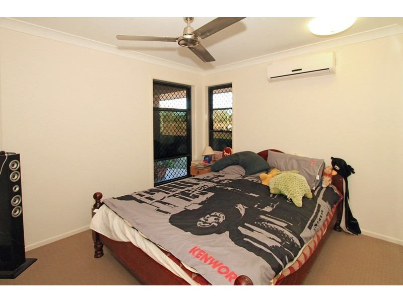 52 McQuire Road, Alton Downs QLD 4702