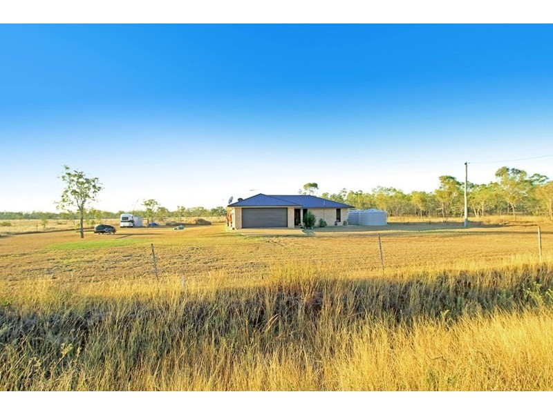 52 McQuire Road, Alton Downs QLD 4702