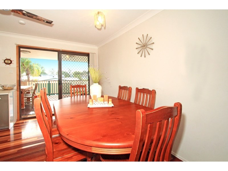 16 Unmack Street, Kawana QLD 4701