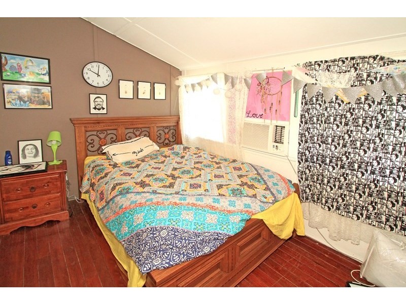 56 Deacon Street, Berserker QLD 4701