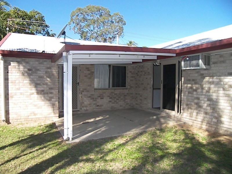 8 Wentworth Terrace, The Range QLD 4700