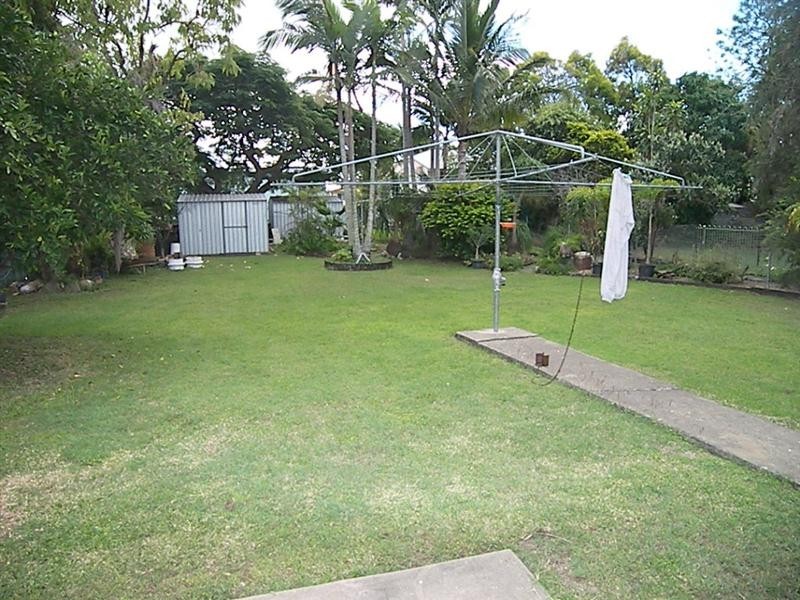 19 Underwood Street, Park Avenue QLD 4701