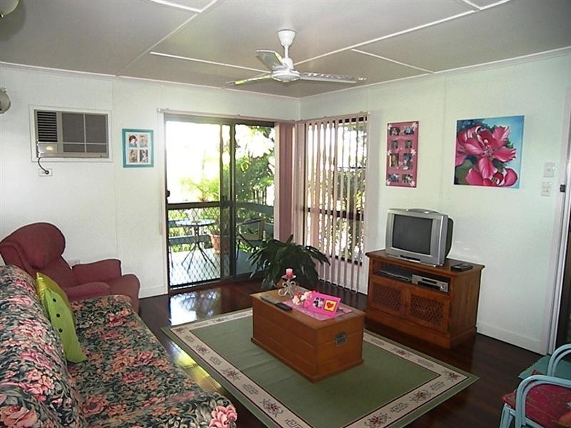 2 Bencke Street, West Rockhampton QLD 4700