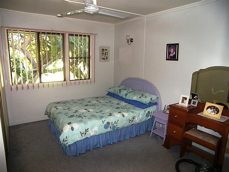 2 Bencke Street, West Rockhampton QLD 4700