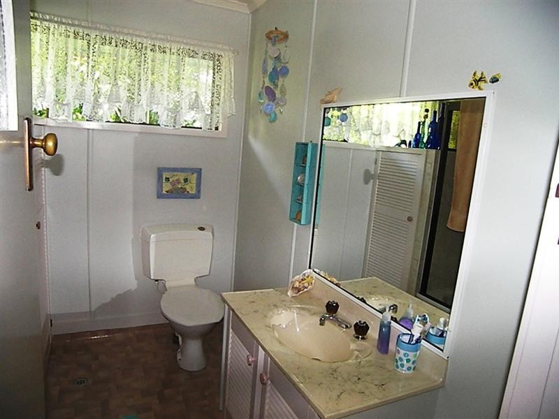 2 Bencke Street, West Rockhampton QLD 4700