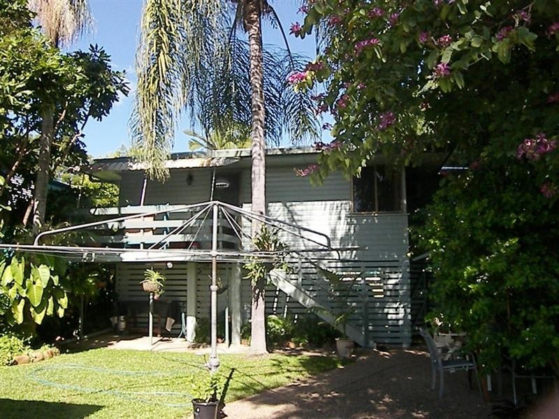 2 Bencke Street, West Rockhampton QLD 4700