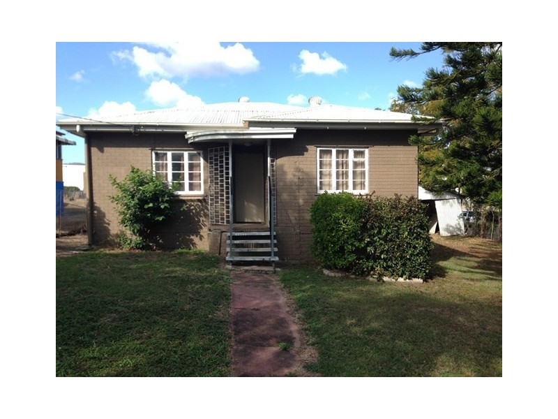 214 Victoria Place, Berserker QLD 4701