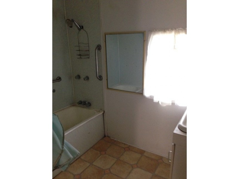 214 Victoria Place, Berserker QLD 4701