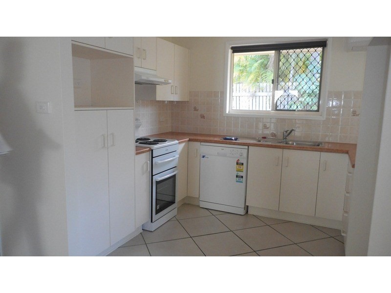 15 Casuarina Court, Kawana QLD 4701