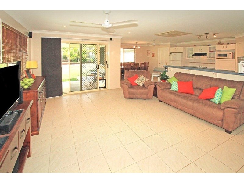 12-14 Kristie Drive, Rockyview QLD 4701