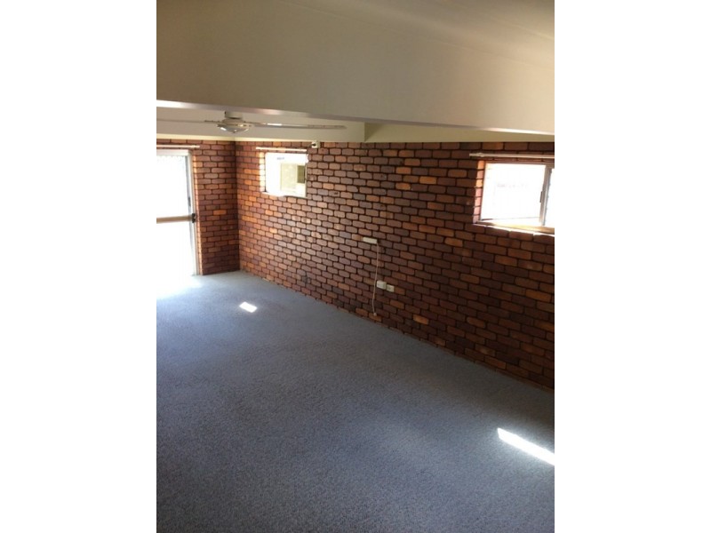 359 Lawrence Avenue, Frenchville QLD 4701