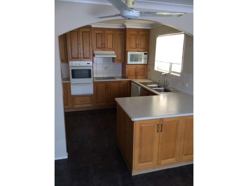 359 Lawrence Avenue, Frenchville QLD 4701