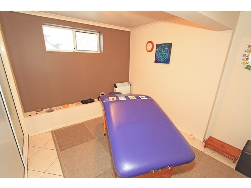 266 Upper Dawson Road, The Range QLD 4700